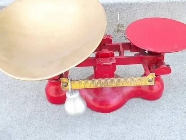 Small Detecto Scale Detecto Scale Model Number 4 Jacobs Bros. Inc. New York, NY. 1