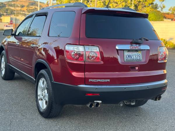 2010 GMC ACADIA SLE - $4,800 (san leandro)63613228896001123