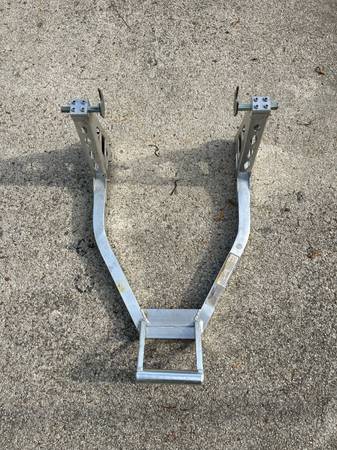 Motorcycle spool stand low profile rear motorcycle spool stand 1