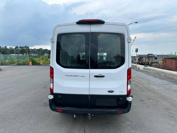 2019 FORD TRANSIT 250 MEDIUM ROOF - $18,500 (Staten Island NY)63654713135105122