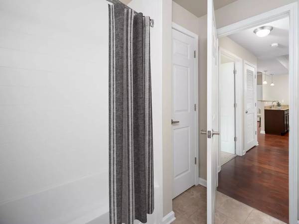 $1,250 / 1hab - 760ft2 - Celebre el espacio y la comodidad en nuestro de 1 hab. (Jackson - Ridgecrest)63612489743619123