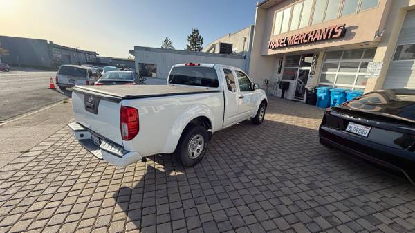 2019 Nissan Frontier Cabina Extendida 2wd 69k millas - $12,500 (burlingame)63470230961795123