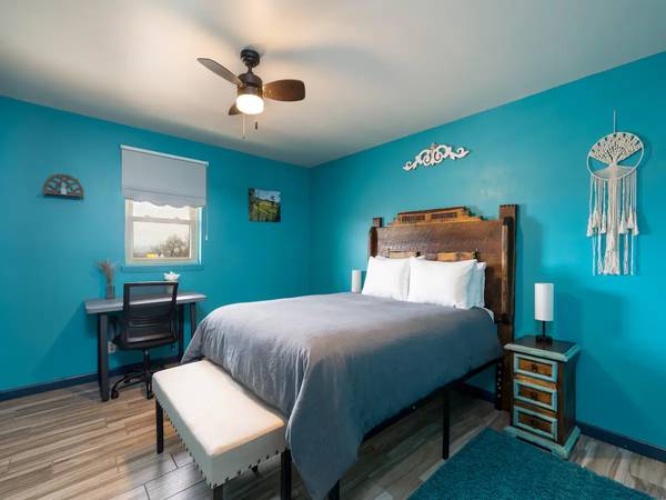 $1,050 / 1br - Compartir casa tranquila en un hermoso hogar (Santa Fe)63659815236225120