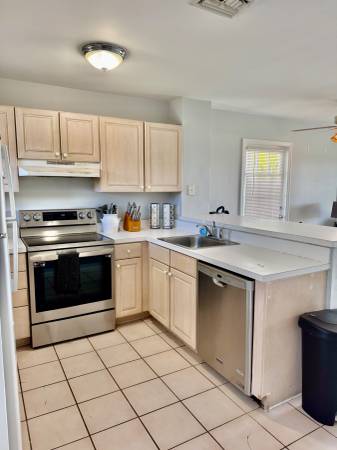 $5,000 / 2br - 900ft2 - !!Furnished 12 Month Rental at The Golf Course!! (Key West)63923416545666122