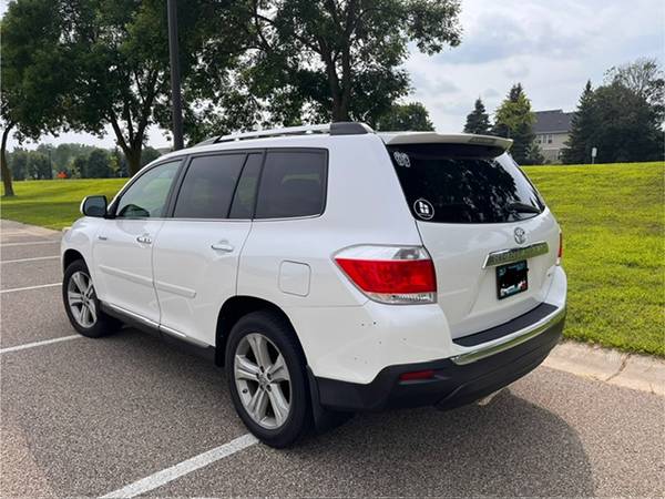2012 Toyota Highlander Limited - $8,40063470069232897122