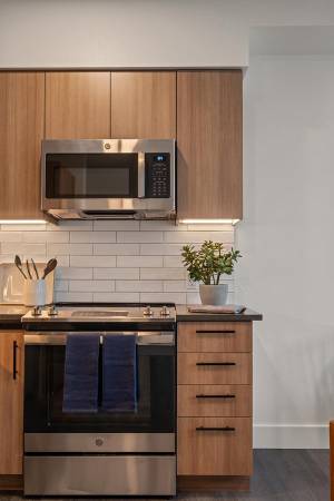 $2,350 / 1br - 662ft2 - Stay Fit w/ Our State-of-the-Art Fitness Rm UP TO 8 WEEKS FREE RENT+$$ (First Hill-Central District- DWTN Seattle)63688549335809124