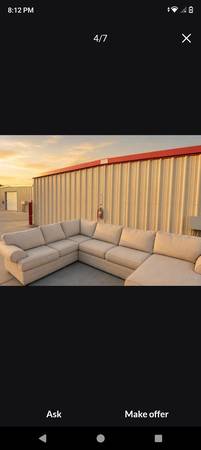 Sectional like new 1