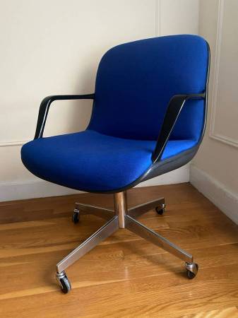 Steelcase #451 BLUE Office Chair – Charles Pollock Style Mid-Century 1