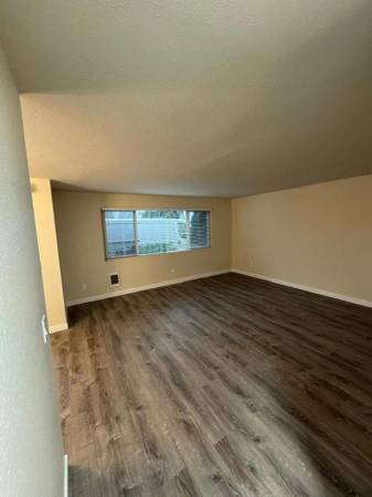 $1,499 / 1br - 800ft2 - Easy Seattle Commute-Charming 1 BR, Near Burien Transit Center63884889545475120