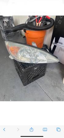 2004 Toyota Camry Headlamp Assembly 1