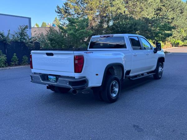 2023 Chevrolet SILVERADO 3500 4WD - Photo 6