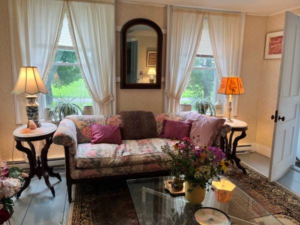 $1,985 / 2br - 1700ft2 - Country House for Rent: 7 miles to Montpelier (Barre Town)63976979481346121