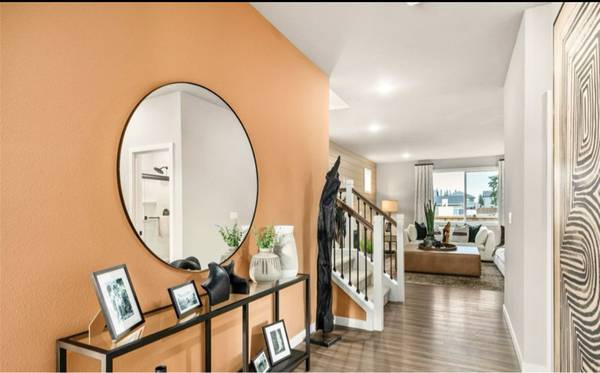 $4400.00 / 6br - 3400ft2 - **Modern Luxury Meets Natural Serenity 6 Bed | 4 Bath | ** 100k of upg64031308861186122