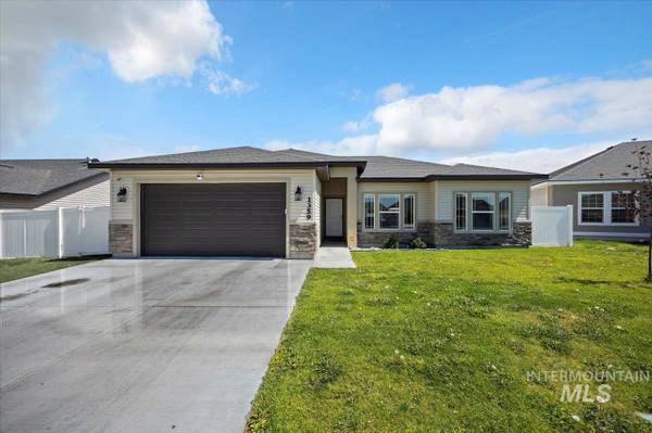 $350,000 / 3br - 1326ft2 - J U S T . H I T . T H E . M A R K E T - $350,000 (Twin Falls)64180502861057120