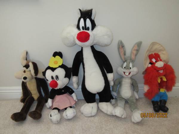 Warner Bros Plush toys 1