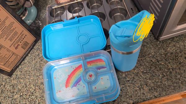 Lunch box/yeti 1