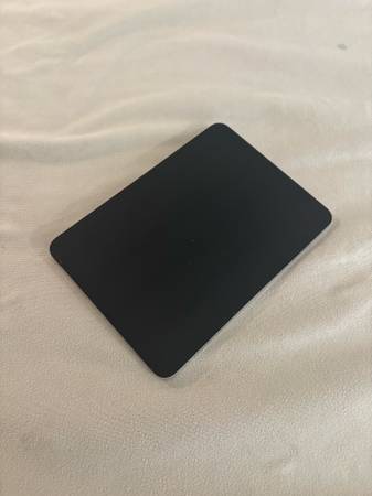 Magic Trackpad - ブラック　中古　Lightningモデル s-l1200.jpg