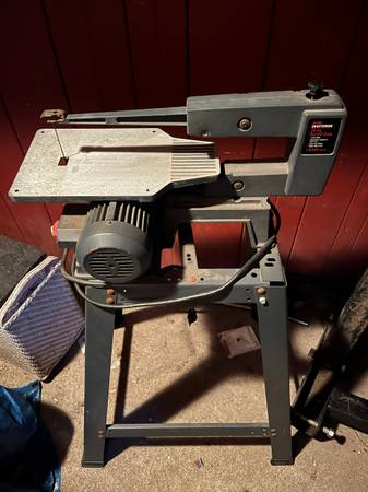 Scroll saw 1