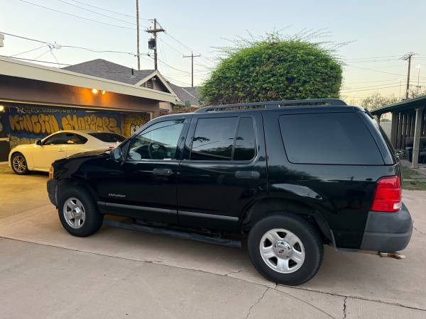 2004 Ford Explorer, XLS, two wheel drive, mechanic special 1