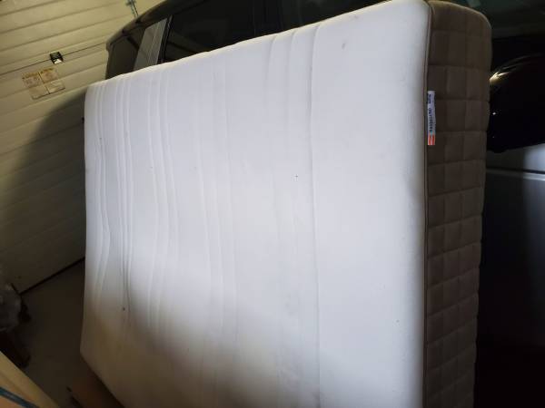 IKEA Haugesund Queen size mattress 1