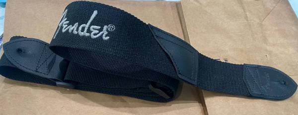 Fender strap 1