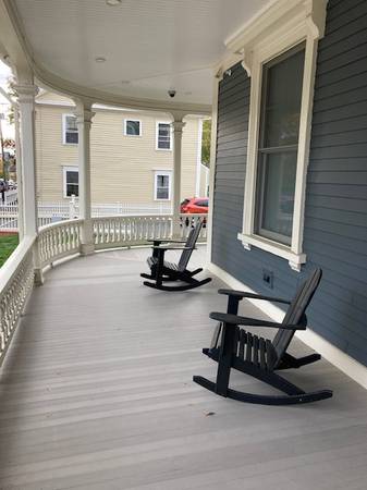 $1,900 / 1br - All Inclusive Suite Bridge Street Northampton (Bridge Street Northampton MA)64016883923841121