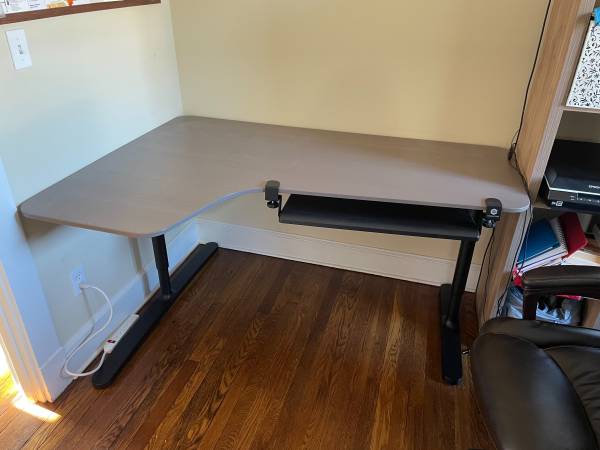 Computer Desk 1
