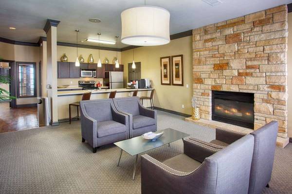 $2,025 / 2br - 1080ft2 - Enjoy your upgraded new 1080 sq ft, 2 bed / 2 bath! (Westminster)63973501460866124
