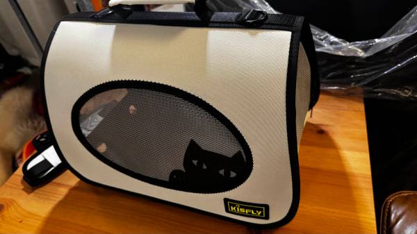 Transportín para mascotas del tamaño de un gatito (o conejito) con cama y estera suave para jaula - $30 (cupertino)63471475859459121
