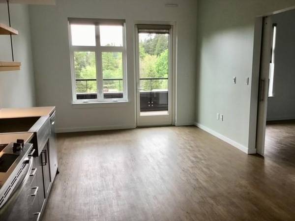 $1,841 / 1br - 497ft2 - Top floor 1X1 with Private Balcony (SW Portland)63999452263939123