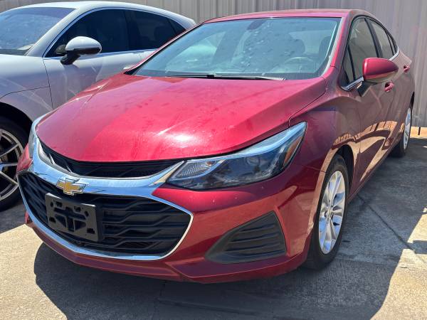 2019 Chevy Cruze - $4,20063485266344707121