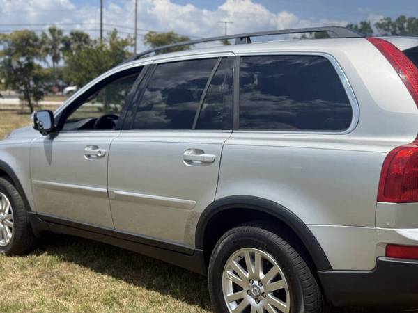 2008 Volvo XC90 3.2 ***ULTIMATE AUTOS DE TAMPA BAY*** - $5.500 (Largo)63470261076865123
