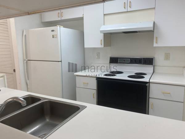 $2,500 / 2br - 413 Mananai Place #A63686672953987120