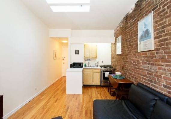 Estudio amueblado de $3,450 ubicado en Chelsea, disponible el 1 de octubre (Chelsea)63854481854849121