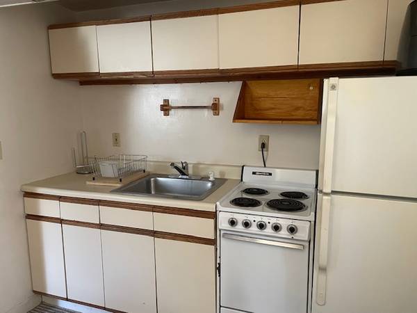 $975 / 320 pies² - Apartamento amueblado tipo estudio en finca campestre en Springfield, VT (Springfield, VT)63313508129155122