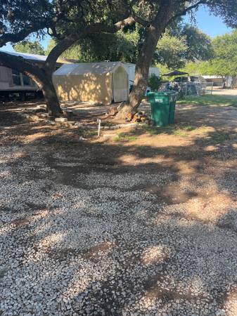 $600 Boerne Boutique RV Space for Rent $ 600.0063681044828545122