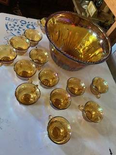 Marigold Iridescent Indiana Carnival Punch Bowl and 13 Glasses Set 196 1