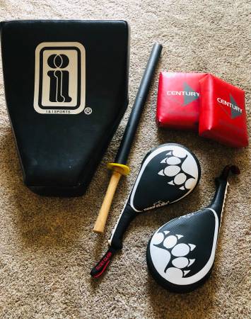 Martial Arts Pads / Equipment 1