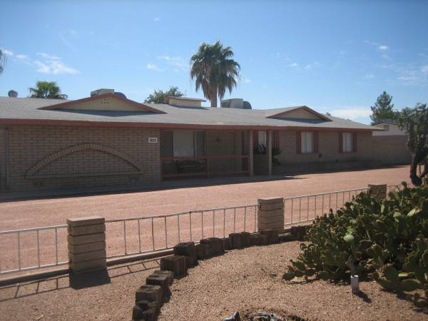 $4,300 / 4br - Beautiful home Scottsdale North, near the Scottsdale Park, horse acre (Scottsdale)64047709181570121