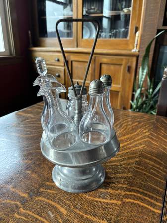 5 piece rotating antique cruet set 1