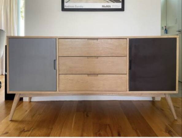 Mid century solid, wood credenza - $300 (Atlanta)63441254569731120