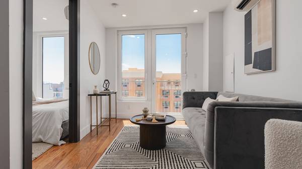 $3,150 / 1br - Luxury Residences with Skyline Views & Full Amenities in CH/PLG (PLG: Prospect Lefferts Gardens)63788482325507120