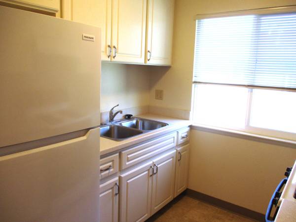 $2,050 / 1br - $2,050 / 1br - Campbell - 272 N. San Tomas Aquino Rd. #3 (campbell)63938627728514124