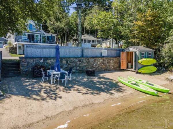 $185 / 2br - At Spofford Lake, a charming lakeside retreat (Spofford NH)63931520034818123