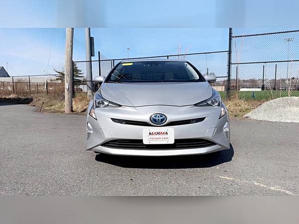 2018 Toyota Prius Four 4dr Hatchback - $24900.0063484510502145122