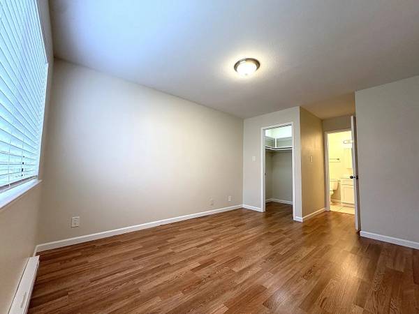 $1,850 / 2br - 900ft2 - 2-Bedroom, 2-Bath Beautiful Apartment (menlo park)64030486553089122