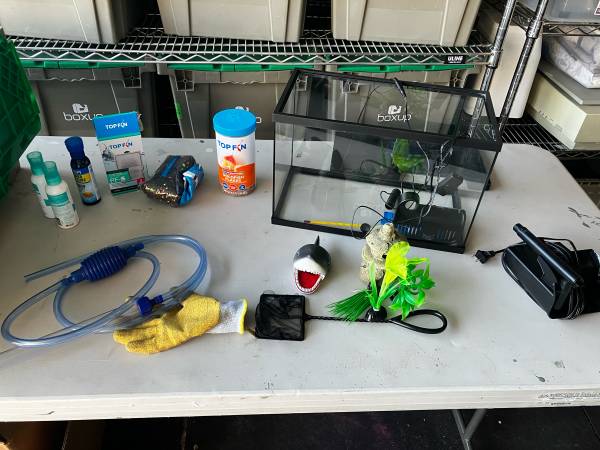 A fish tank set up with everything you need! 1