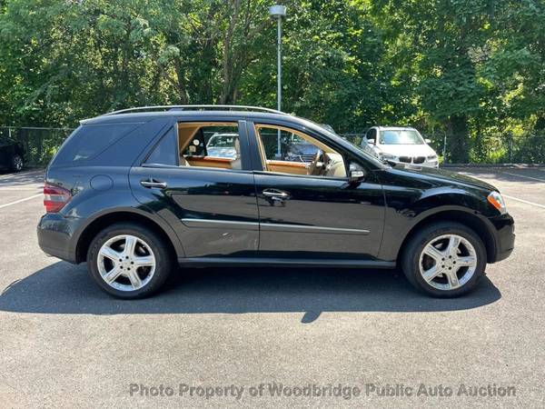 2008 *Mercedes-Benz* *M-Class* *ML350 4MATIC 4dr 3.5L - $3,450 (Woodbridge Public Auto Auction)63481685233411122