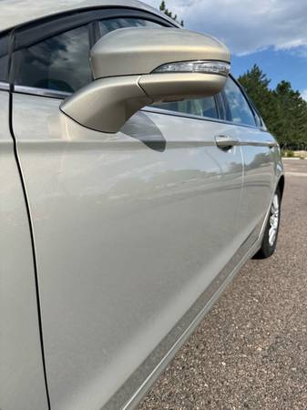 2015 Ford Fusion Se - $4,900 (Aurora)63619675085825123