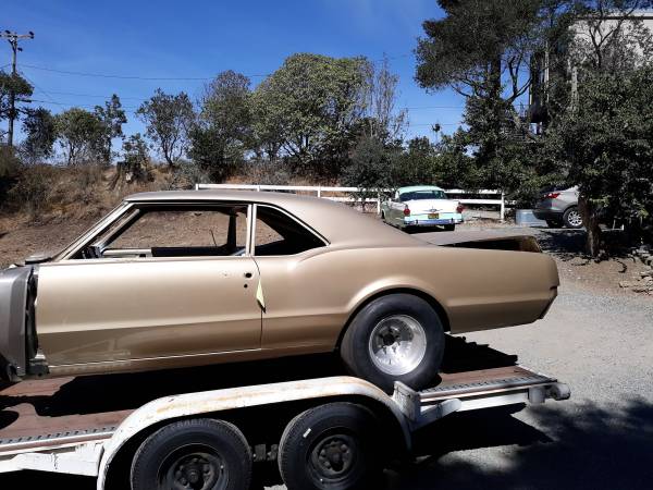 1966 Oldsmobile Cutlass, F 85 with the title 1